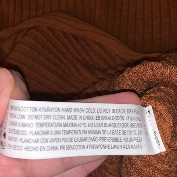 ❤️Final Price. Forever21 Rust Mockneck Split Sweater Dress - Picture 7 of 9